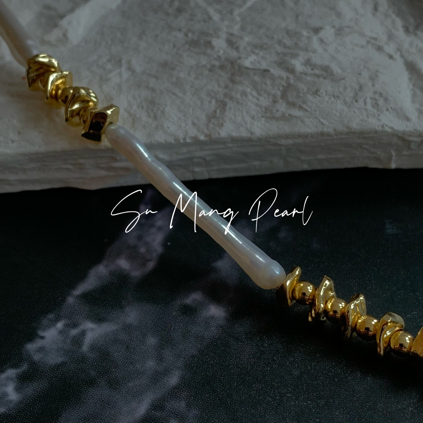 # Natural Freshwater Toothpick Pearl Necklace, Retro Gold Niche Design High-end Light Luxury Pearl Choker