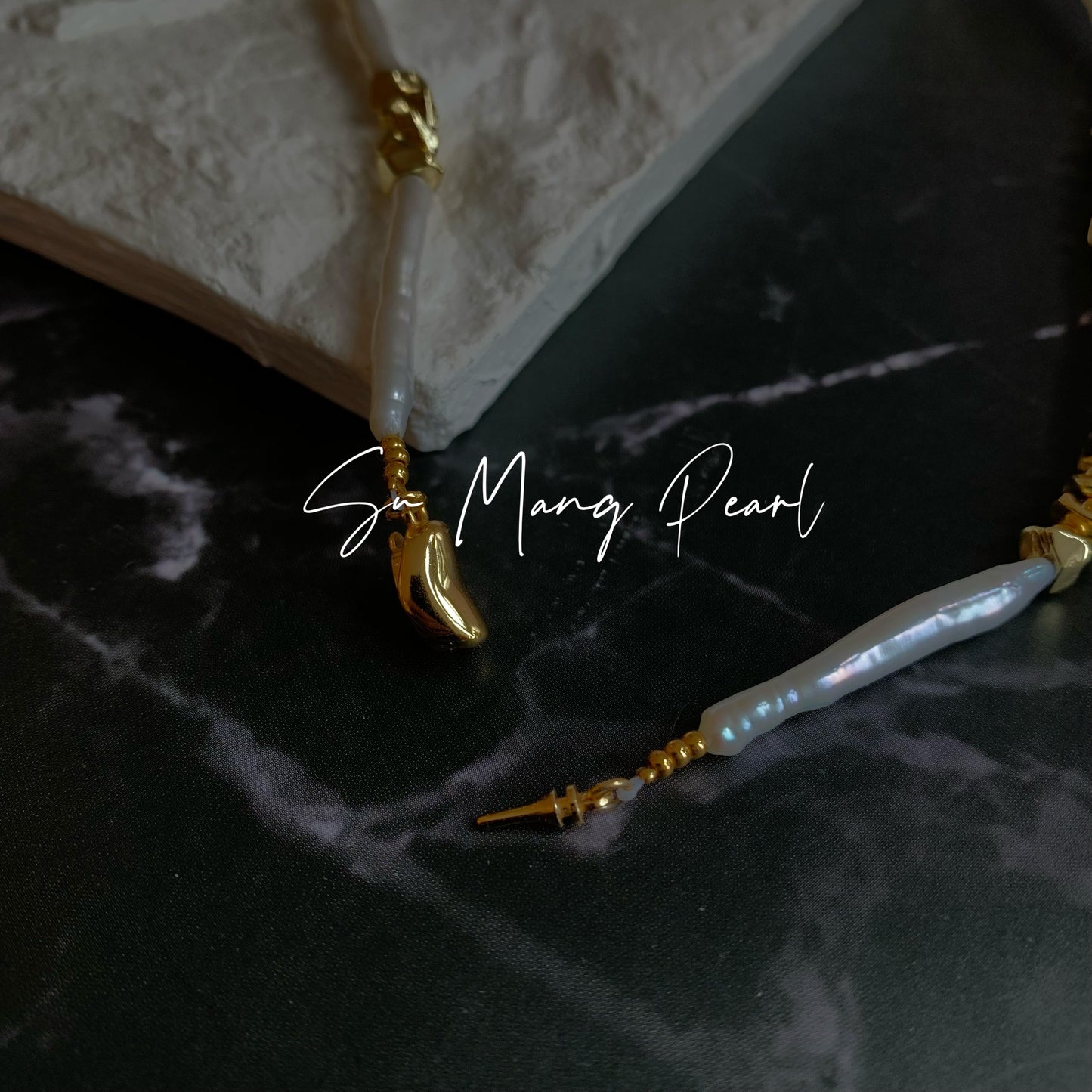 # Natural Freshwater Toothpick Pearl Necklace, Retro Gold Niche Design High-end Light Luxury Pearl Choker